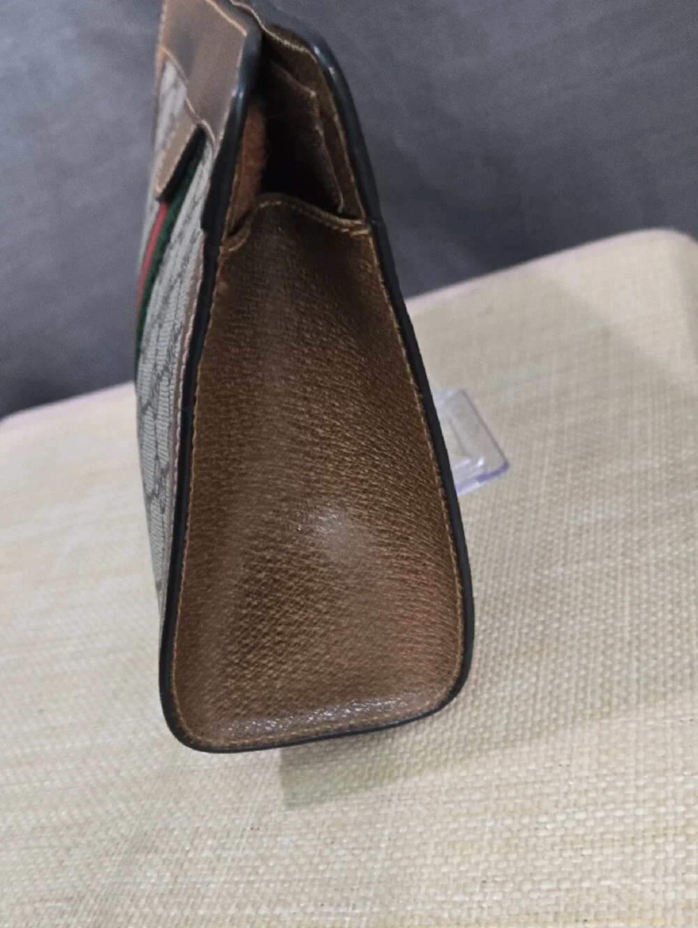 Gucci GG Supreme Sherry Line Accesory Bag Clutch